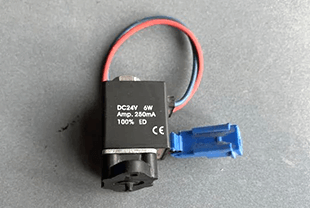 When the vehicle reports a urea pump failure to build  pressure, just take a look at the circuit diagram…